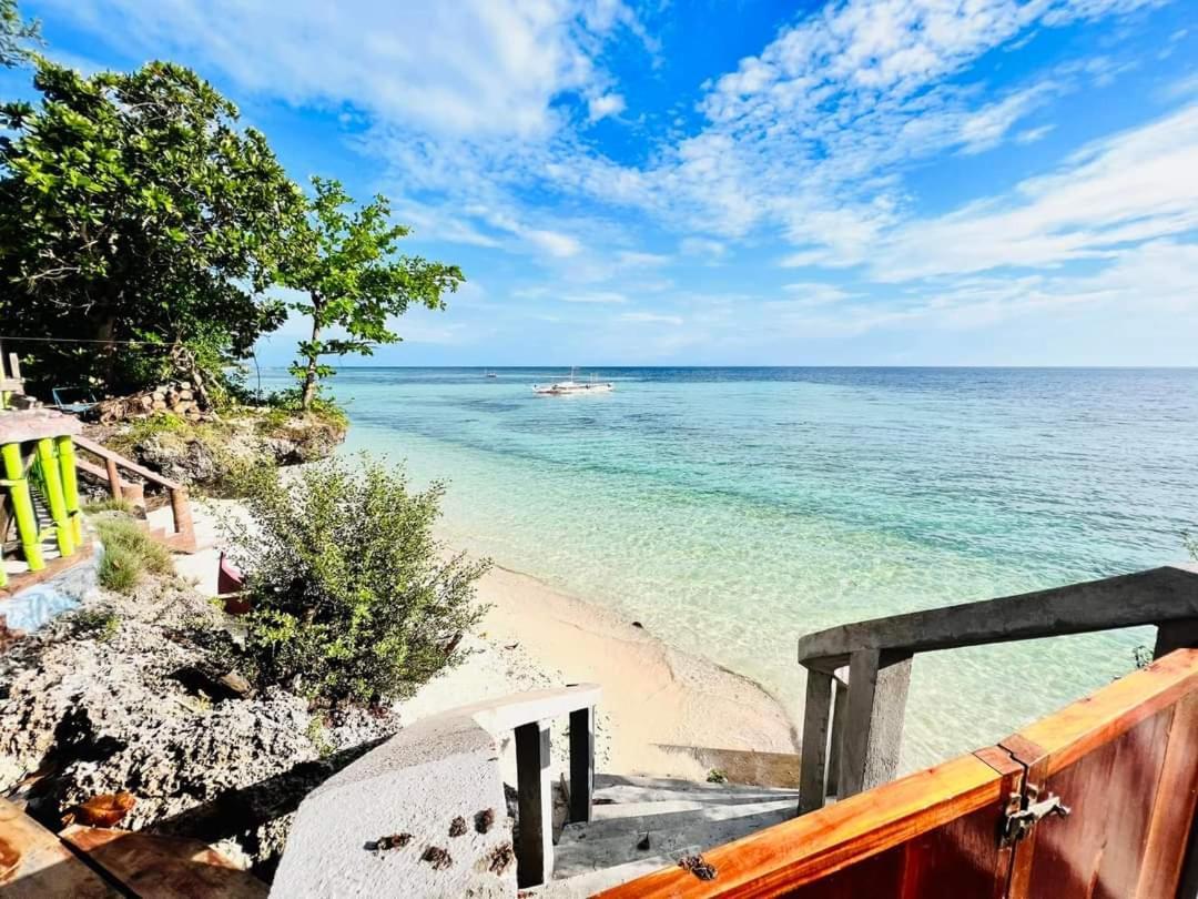 White Bada Guesthouse ซีคีฮอร์ ภายนอก รูปภาพ
