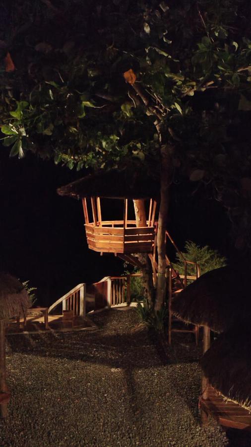White Bada Guesthouse ซีคีฮอร์ ภายนอก รูปภาพ