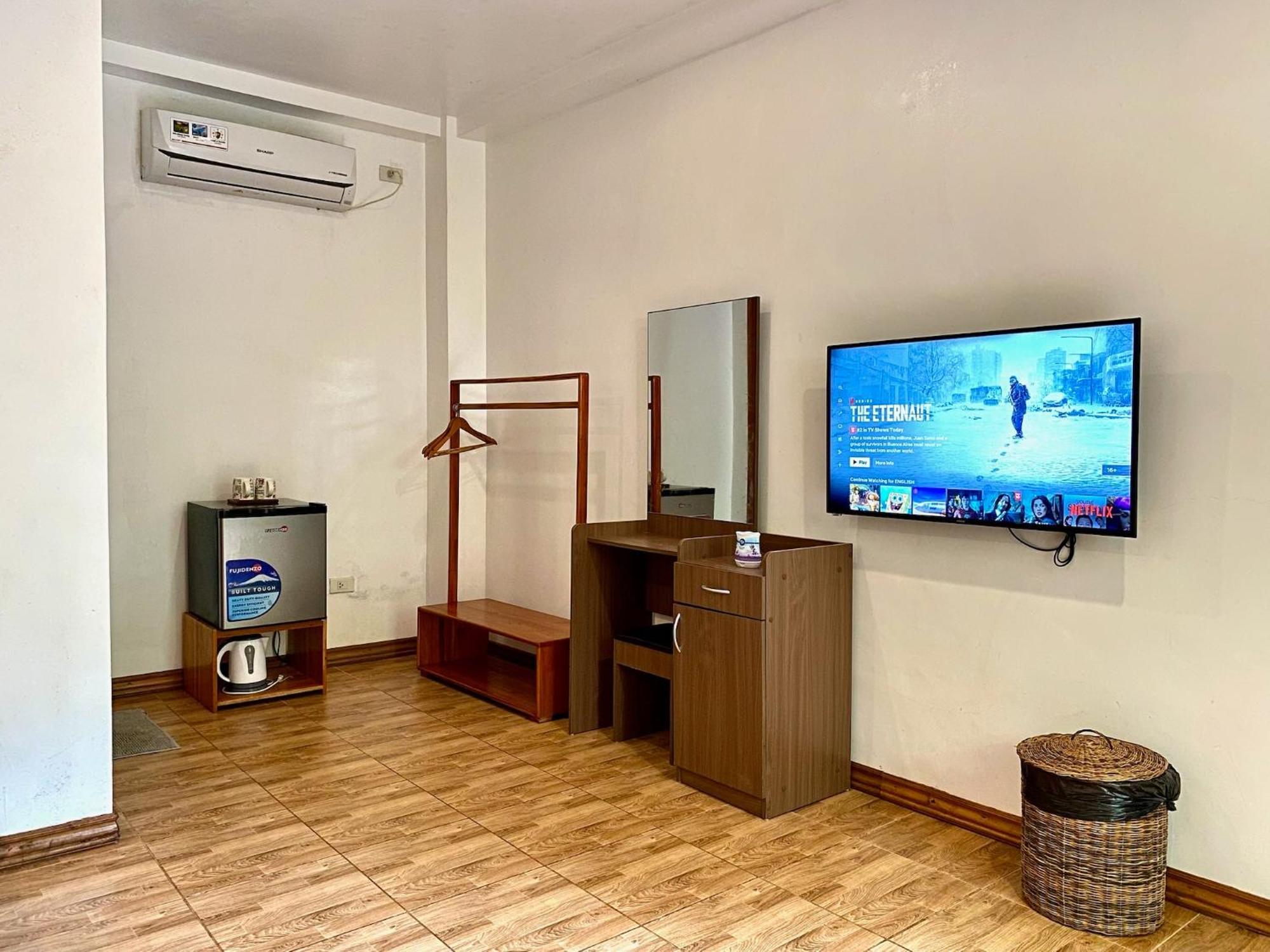 White Bada Guesthouse ซีคีฮอร์ ภายนอก รูปภาพ