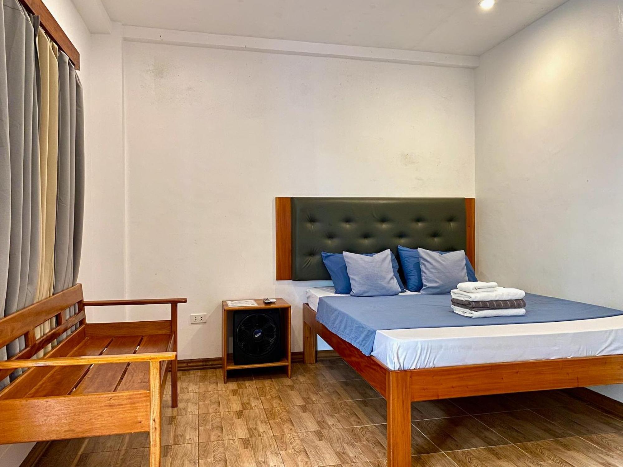 White Bada Guesthouse ซีคีฮอร์ ภายนอก รูปภาพ